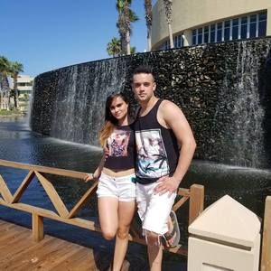 Meet your Posher, Dayron